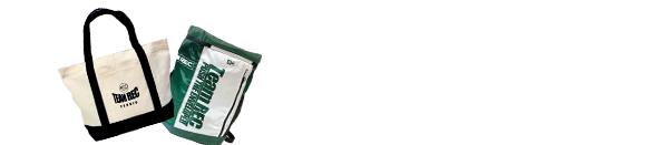 一般にはTeamRECトートバック、ジュニアにはTeamRECバックパックプレゼント