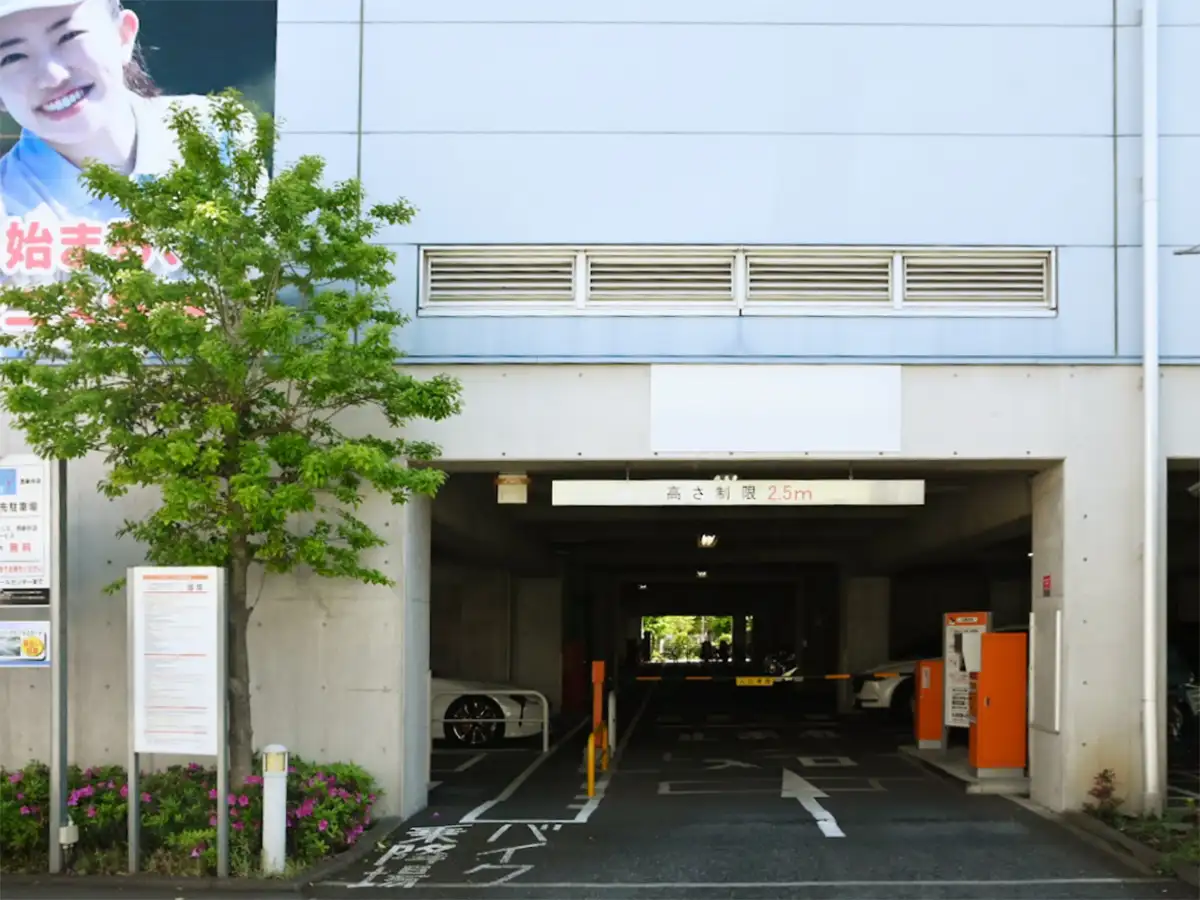 /school/nishiarai/about/img/facility_parking_001.webp