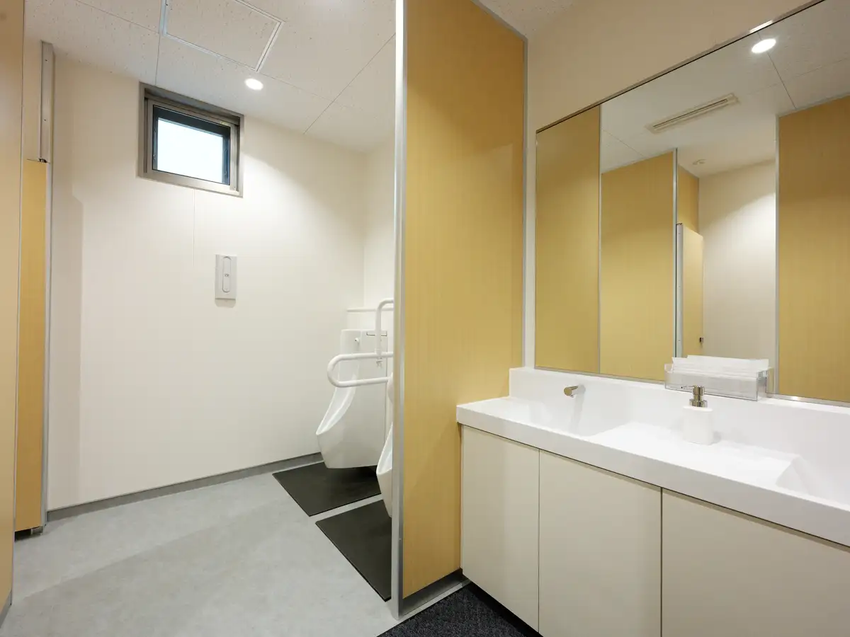/school/nishitokyo/about/img/facility_locker_005.webp