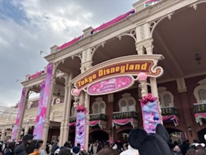 さー行こう！夢の国へ【レックテニススクール】