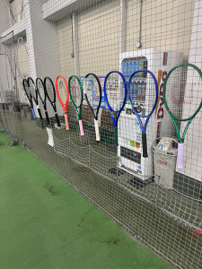 ラケットストリングキャンペーン実施中！！【レックテニススクール】