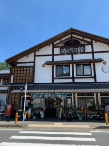 充実の休日！！【レックテニススクール】